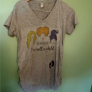 Winnie “I Smell a Child” Maternity Tee – IYD Clothing XL